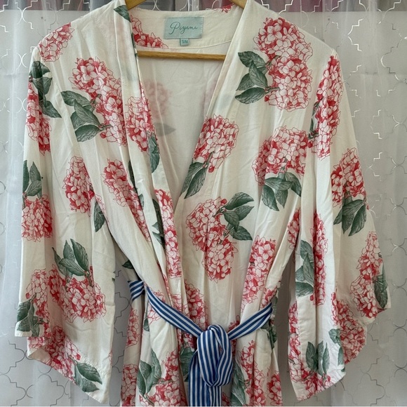 Piyamas Pink Hydrangea Kimono Wrap Robe SM - Picture 7 of 9